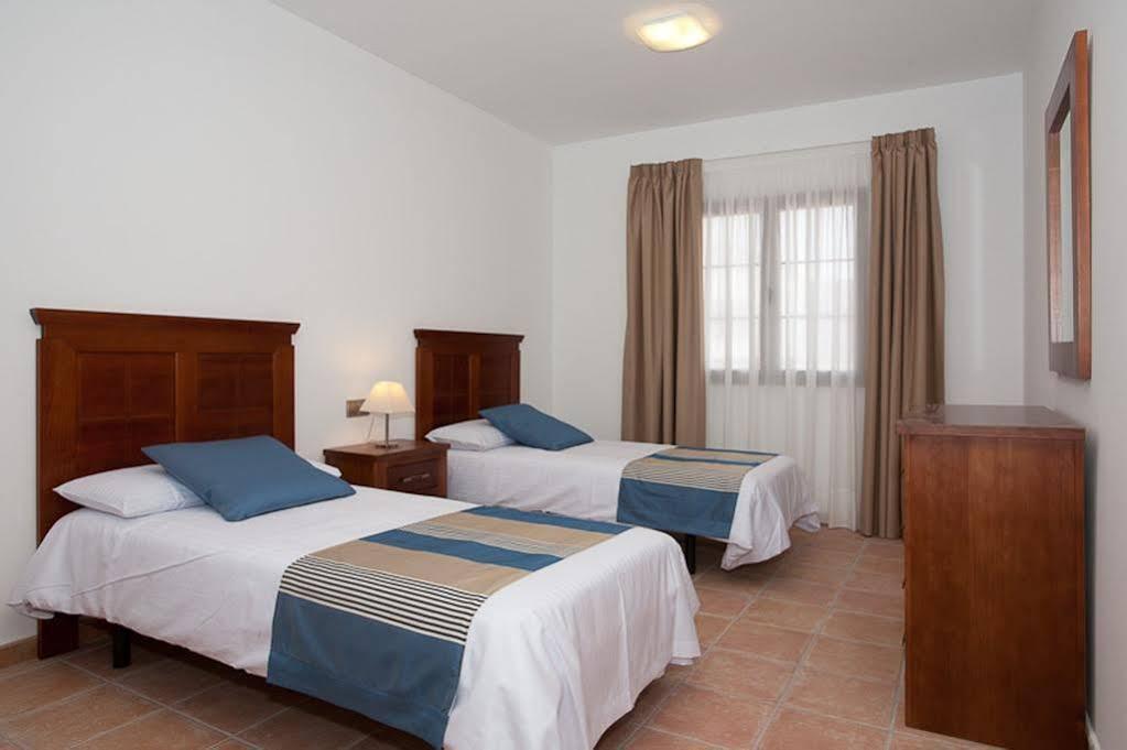 Villas & Apartamentos Tao Mazo Lajares Exterior photo